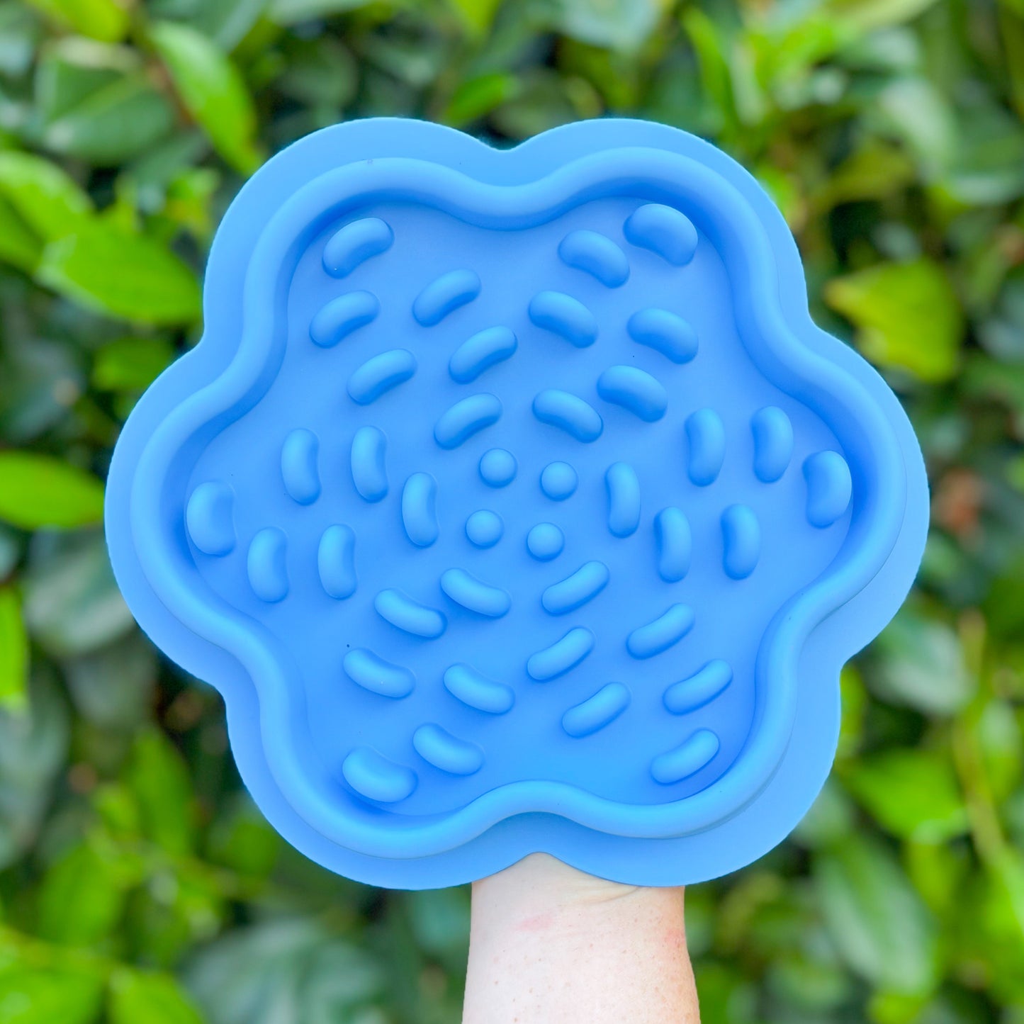 "Hexantha" Silicone Slow Feeder | Cobalt