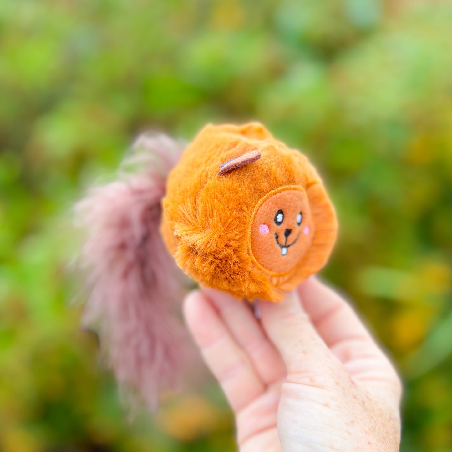 🐈 ZippyClaws Refillablez Bushy Throw Cat Toy | Squirrel 🐿️