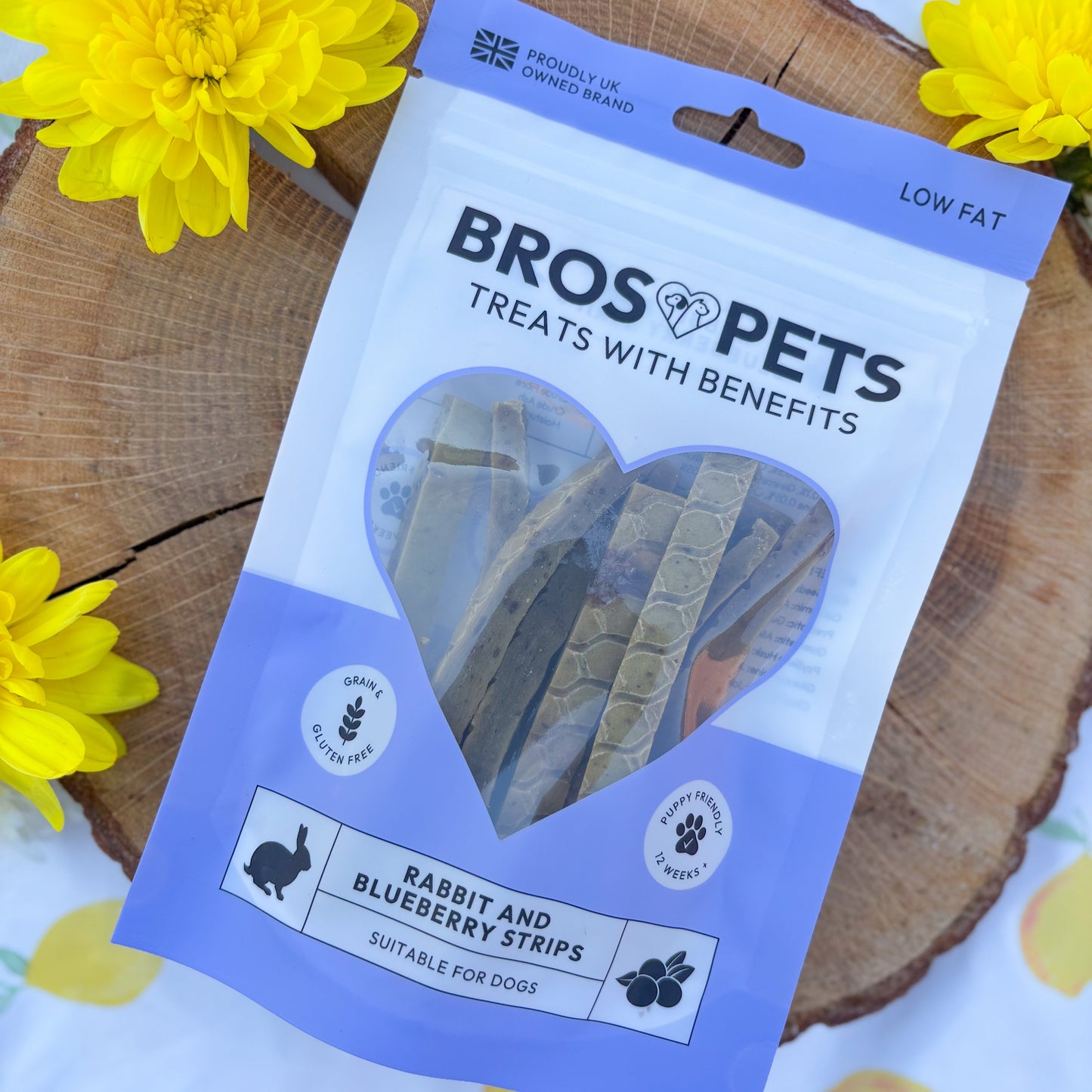Bros Pets | Rabbit & Blueberry Strips