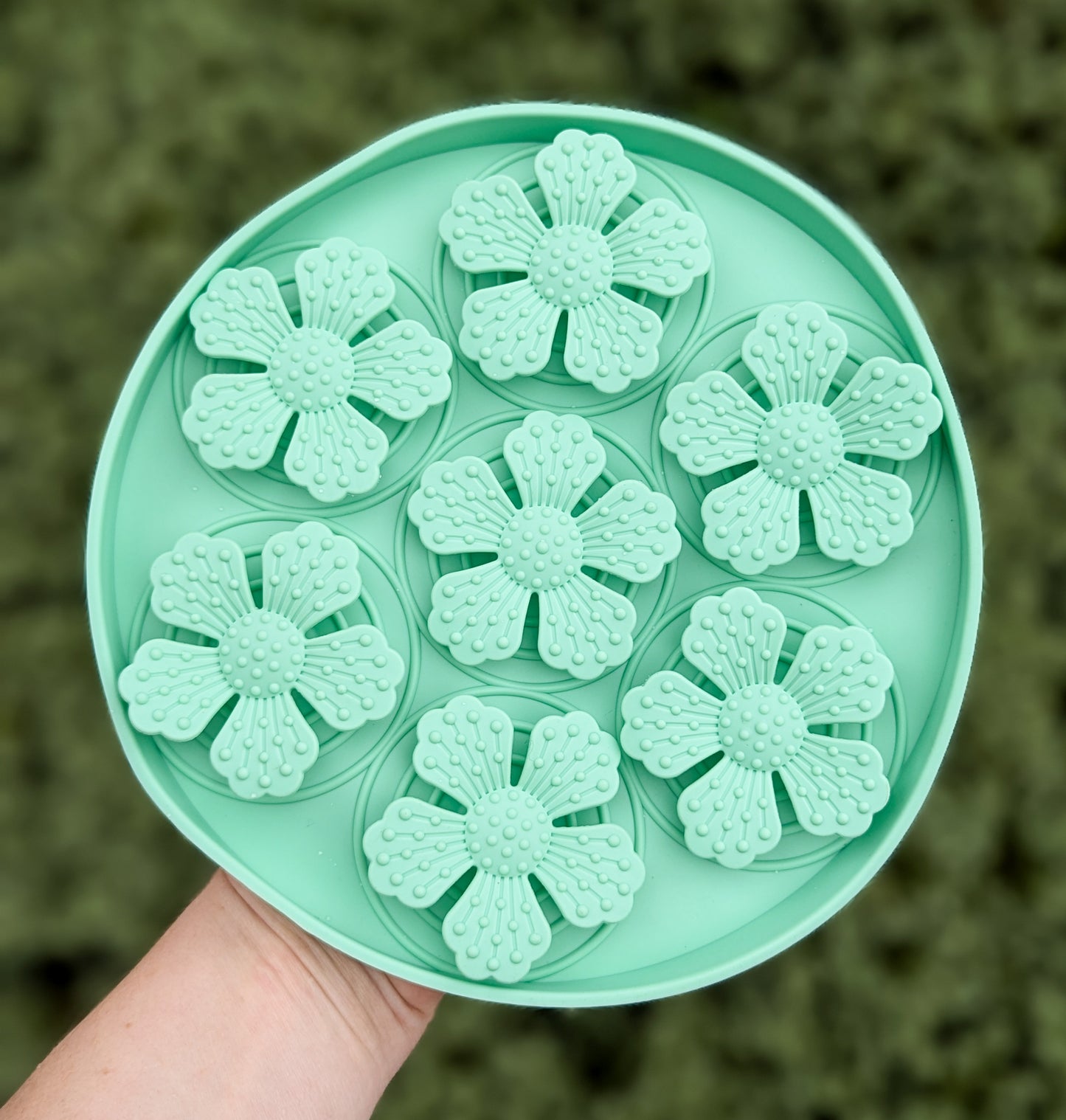 Textured Flower Garden Enrichment Mat | New Forest