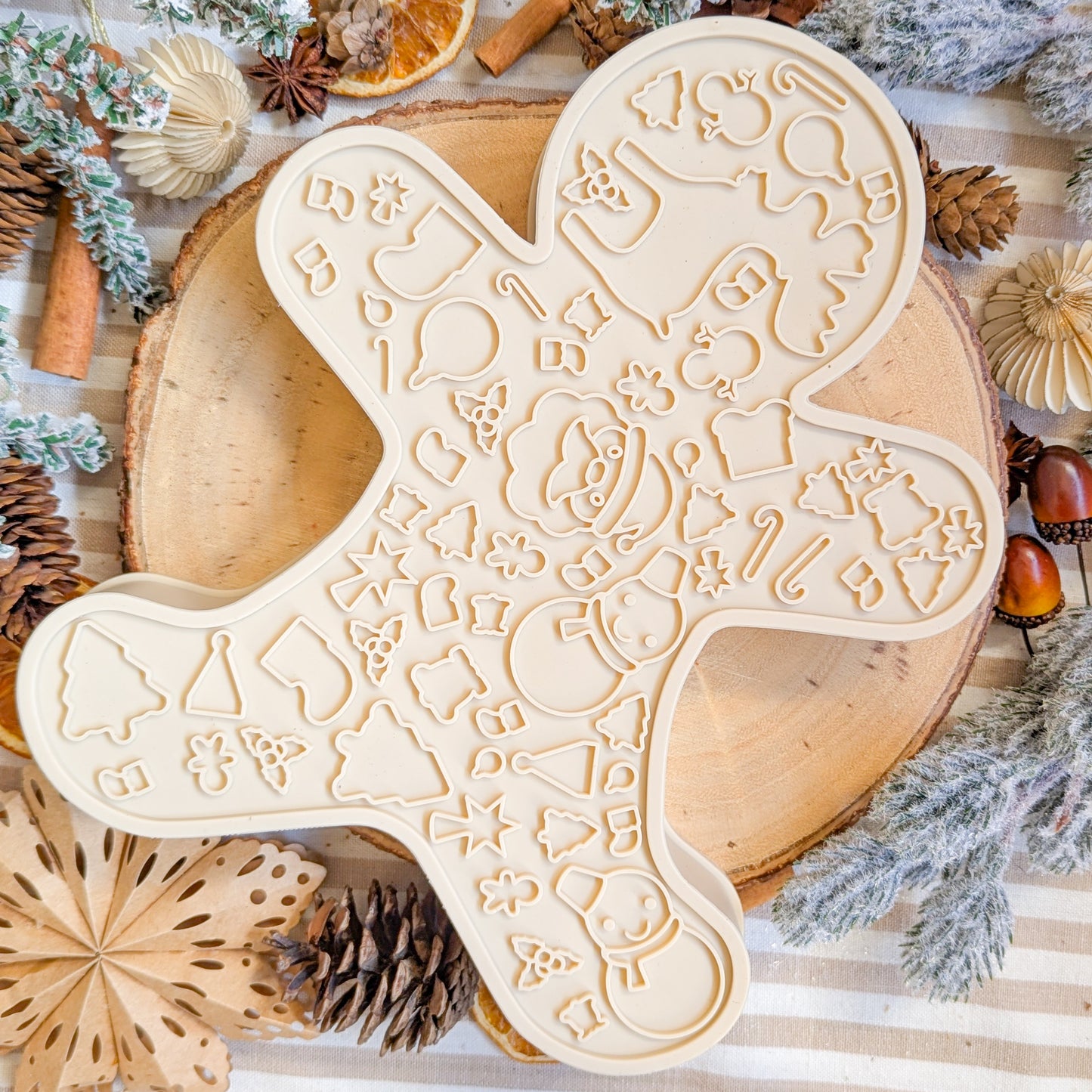 Gingy Gingerbread | Enrichment Slow Feeder & Lick Mat