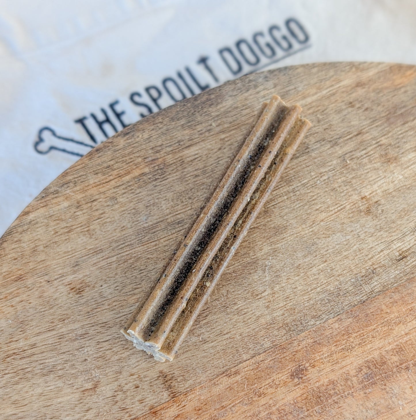 Salmon & Broccoli Meaty Dental Sticks | Joint & Digestion Support