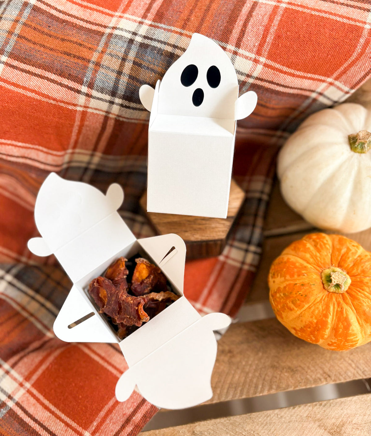 Spooky Ghost Mini Carton Filled With Duck Wrapped Pumpkin 👻🎃
