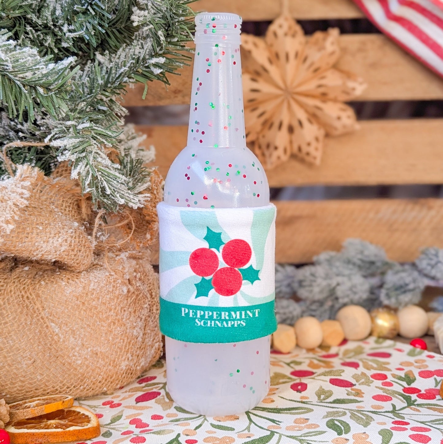 Hugsmart | Happy Woofmas Peppermint Schnappers