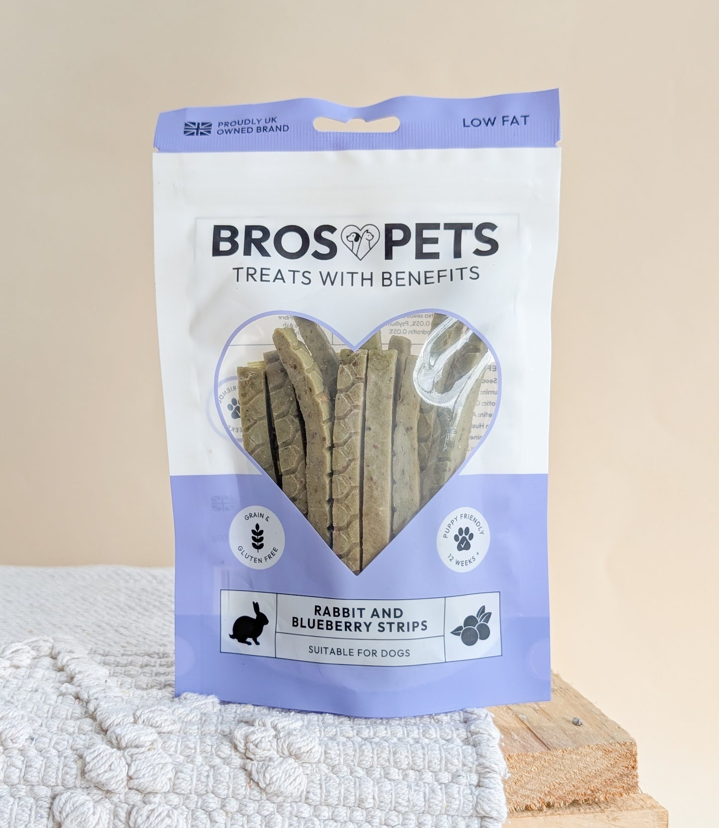 Bros Pets Rabbit & Blueberry Strips