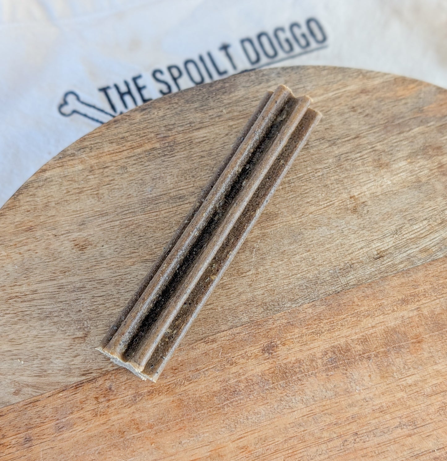 Salmon & Broccoli Meaty Dental Sticks | Joint & Digestion Support
