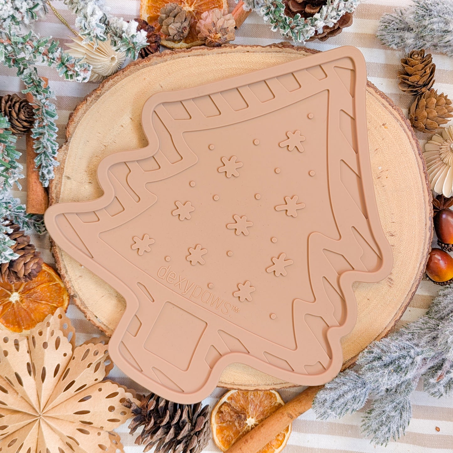 Dexy Paws | Cookie Tree Enrichment Lick Mat & Spatula Set