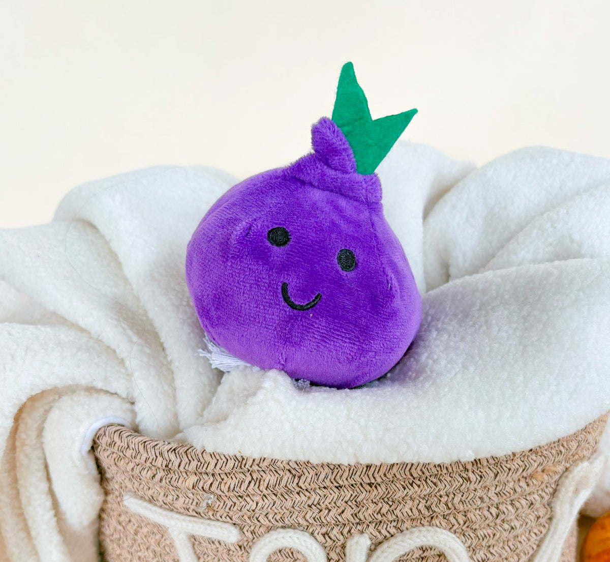 Petface "Reggie the Red Onion" Plush Toy