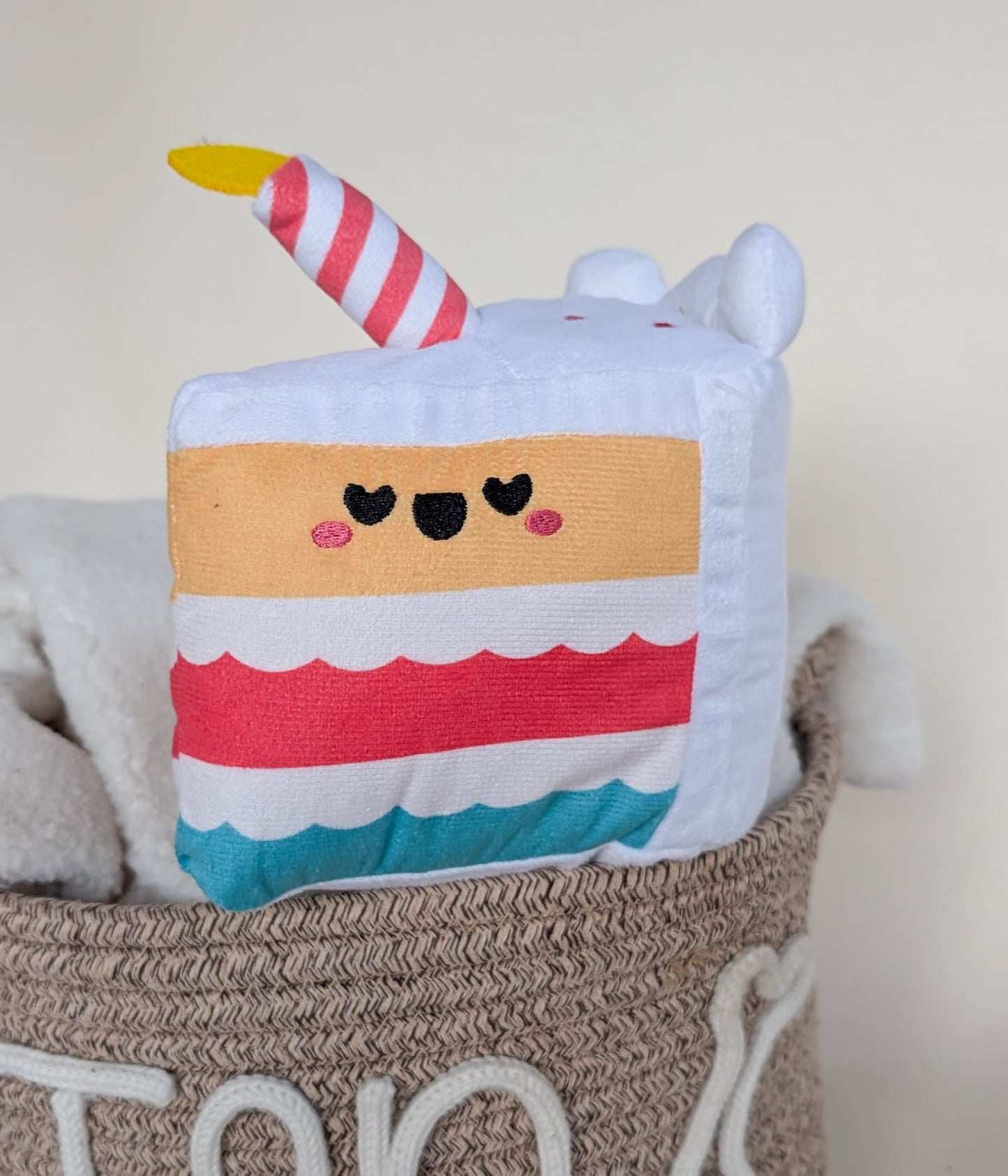 Hugsmart Yappy Birthday Cake Slice