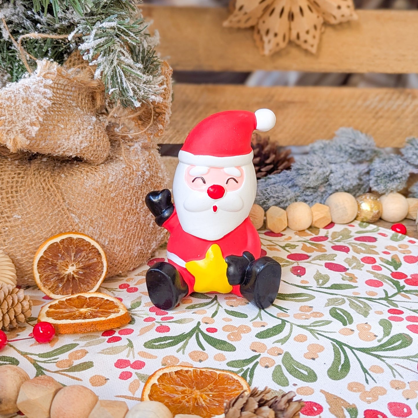 Great&Small Christmas | Latex Santa & Star