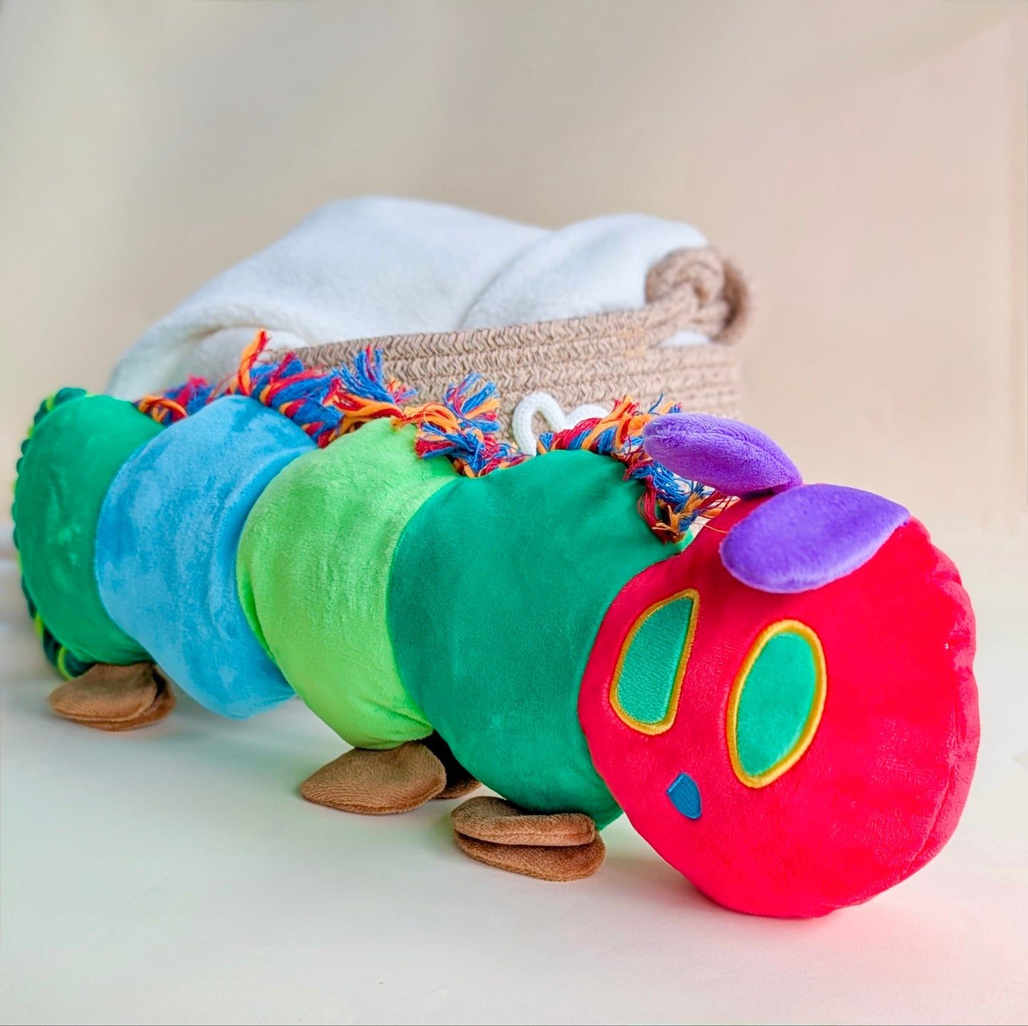 The Very Hungry Caterpillar | Rope Tug Toys