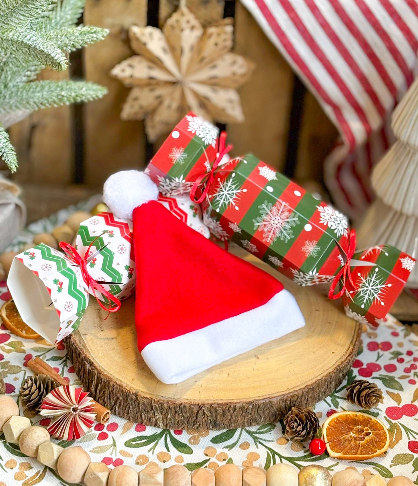 "Ho Ho Ho" Cracker Containing Santa Hat