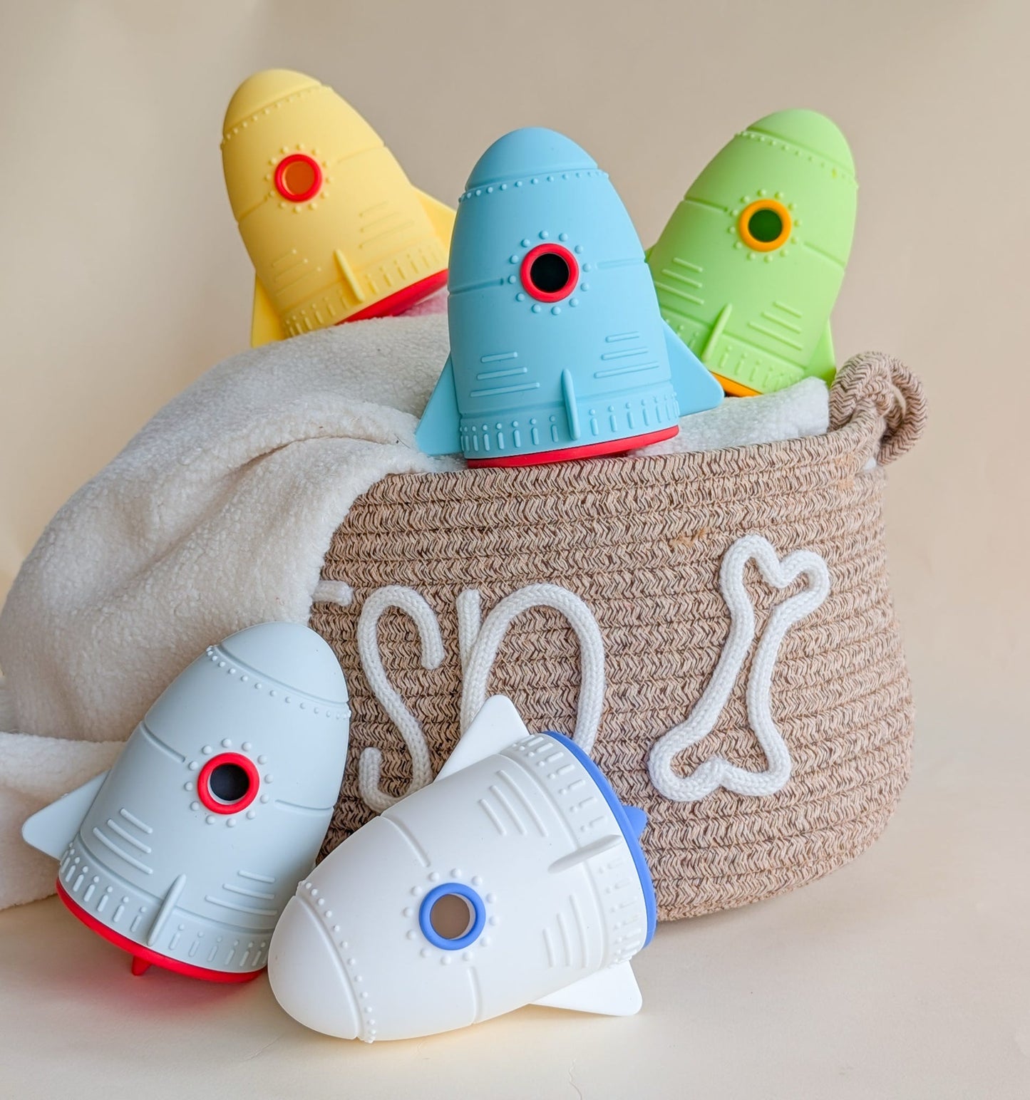 Rocket Enrichment Toy