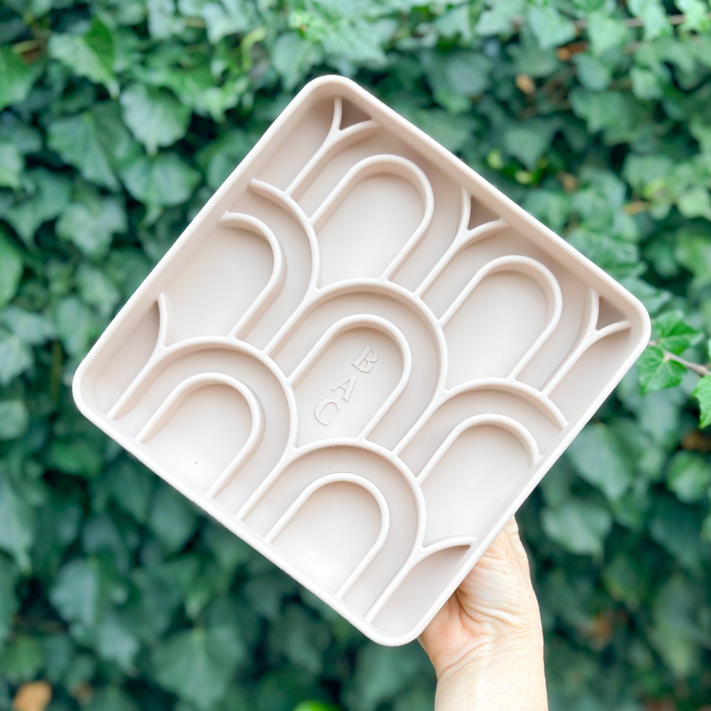 Brewin Aussie | Arco Slow Feeder