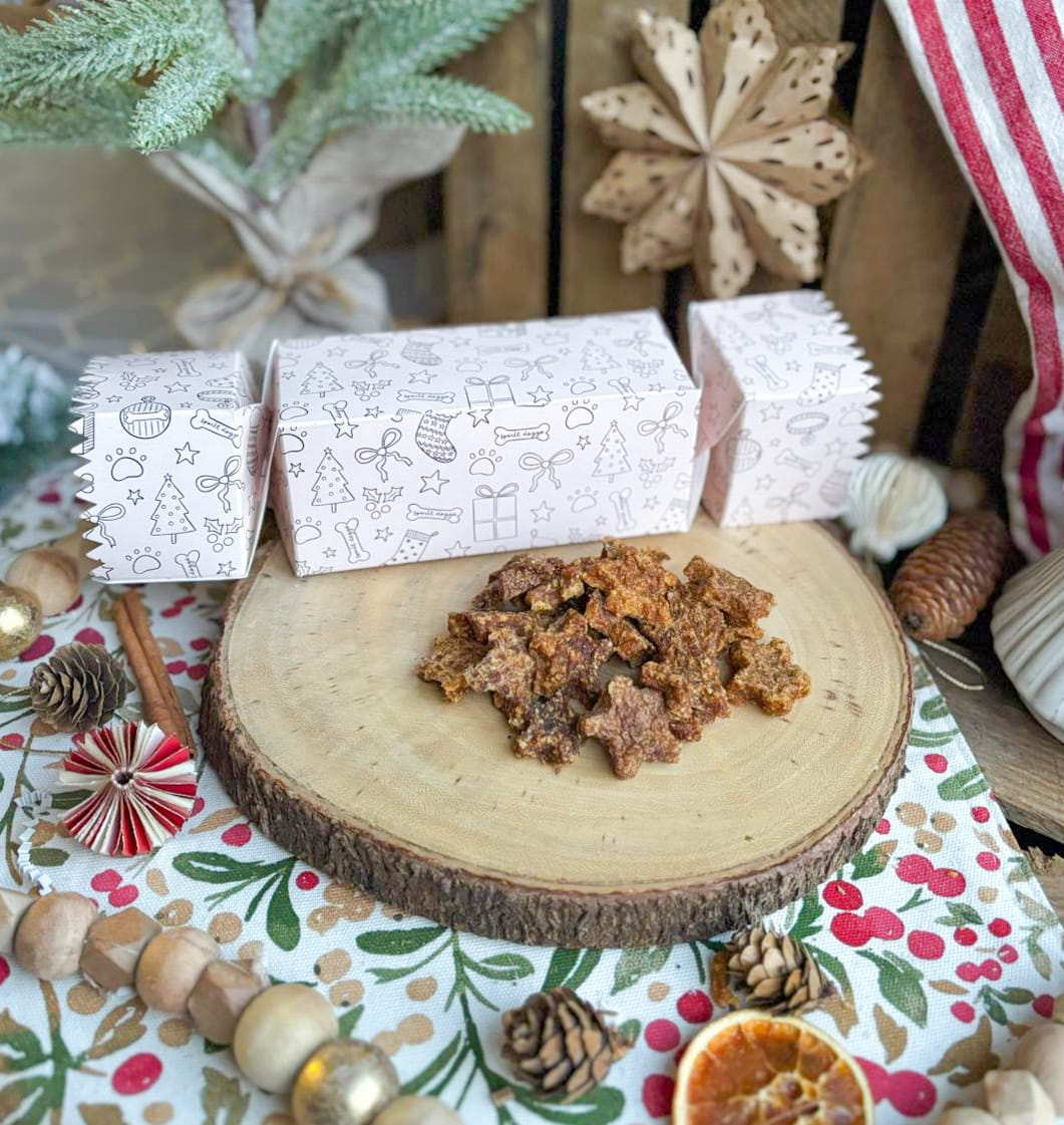 The Spoilt Doggo's Deluxe Christmas Crackers | 8 Varieties