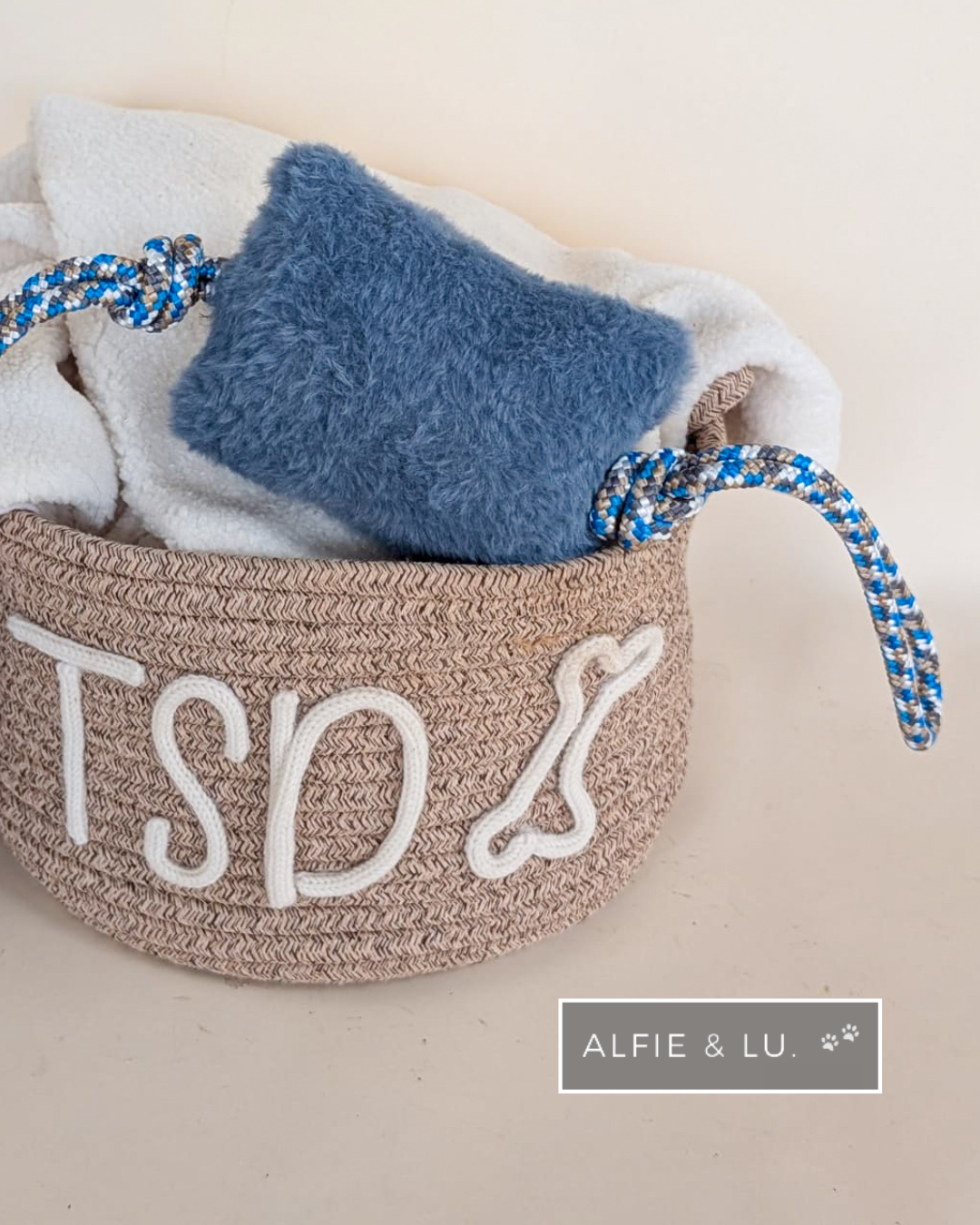 Alfie & Lu | Eco Tug Toy