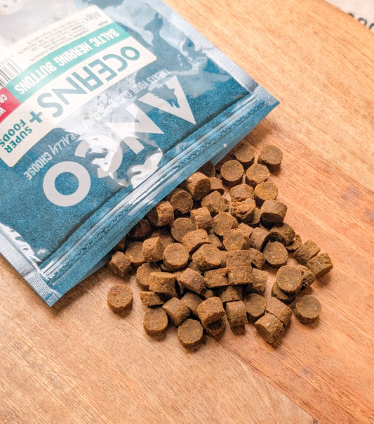 Anco Oceans+ Baltic Herring Buttons with Cranberry