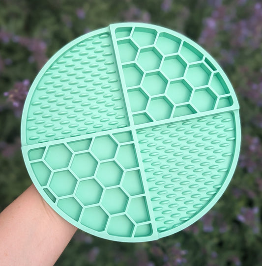 Hexagon Lick Mat Seafoam