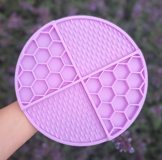 Hexagon Lick Mat Pansy