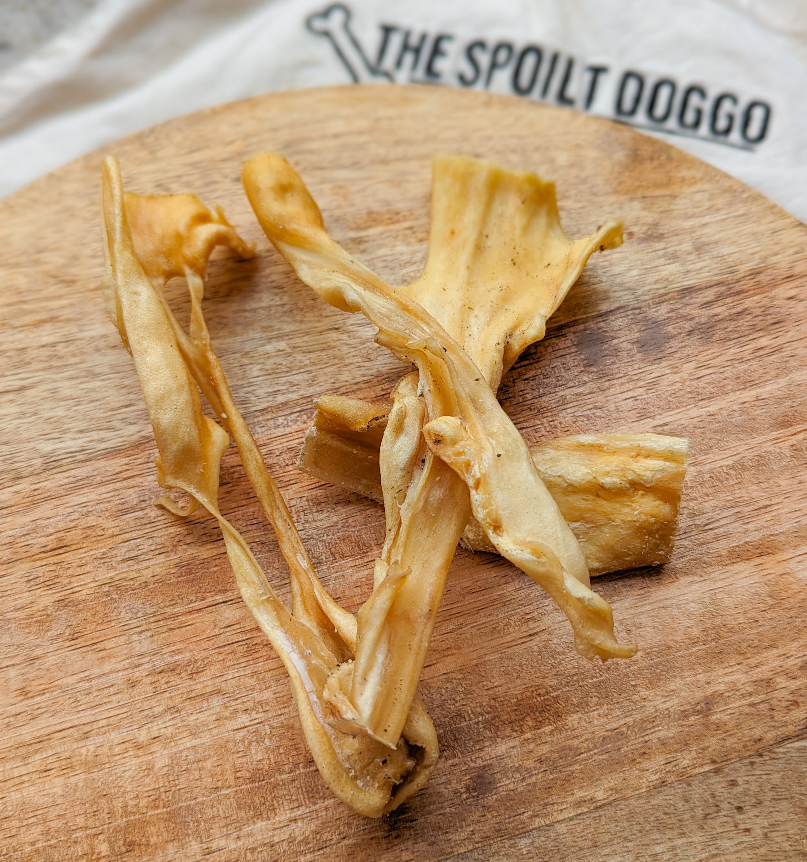 Lamb Muscle Chews 100g – The Spoilt Doggo