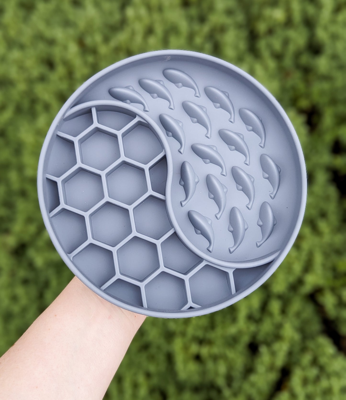 Honeycomb Dreams Slow Feeder Bowl | Anthracite