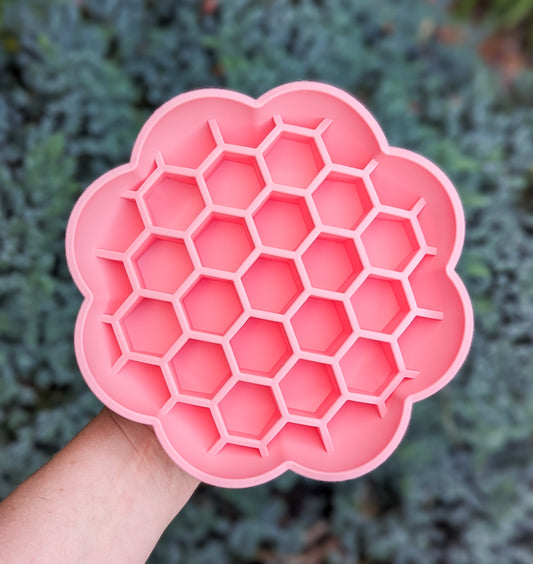 Honeycomb Flower Enrichment Bowl | Camellia