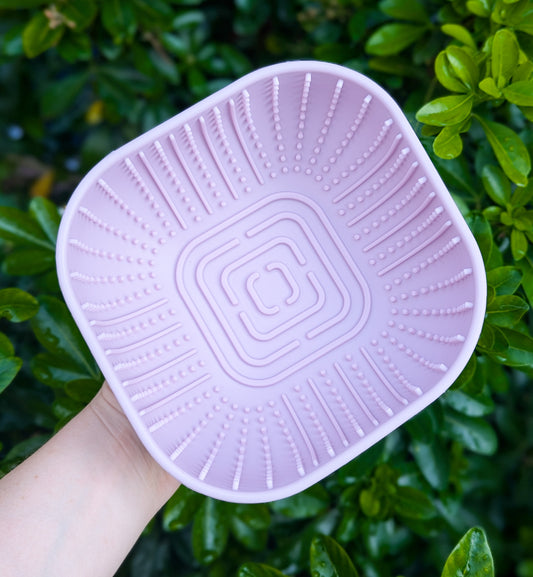 Dot Dot Dash Deep Enrichment Licki Bowl | Lilac