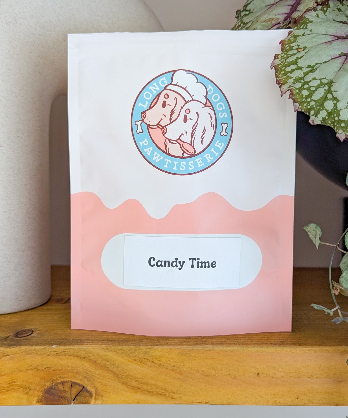 Long Dogs Pawtisserie | Candy Time