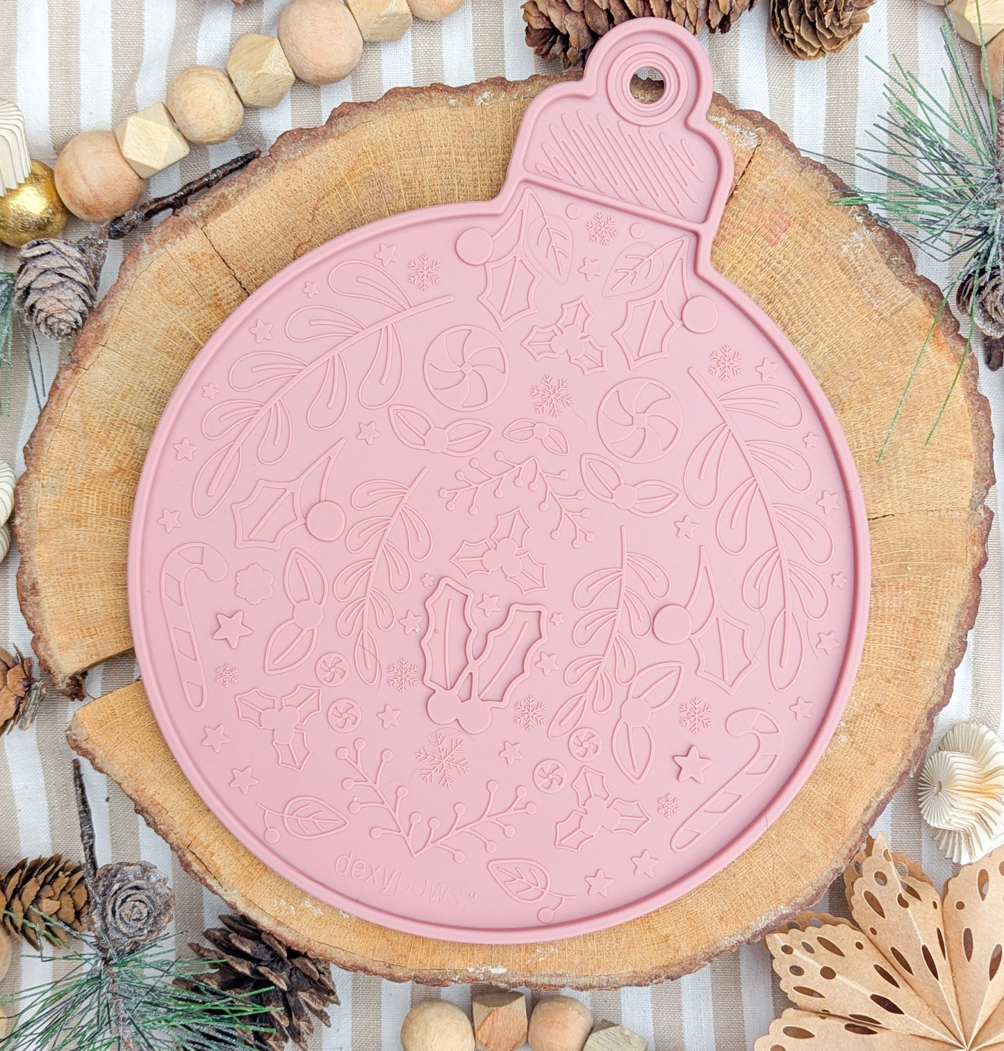 Dexy Paws | Bauble Ornament Lick Mat With Spatula