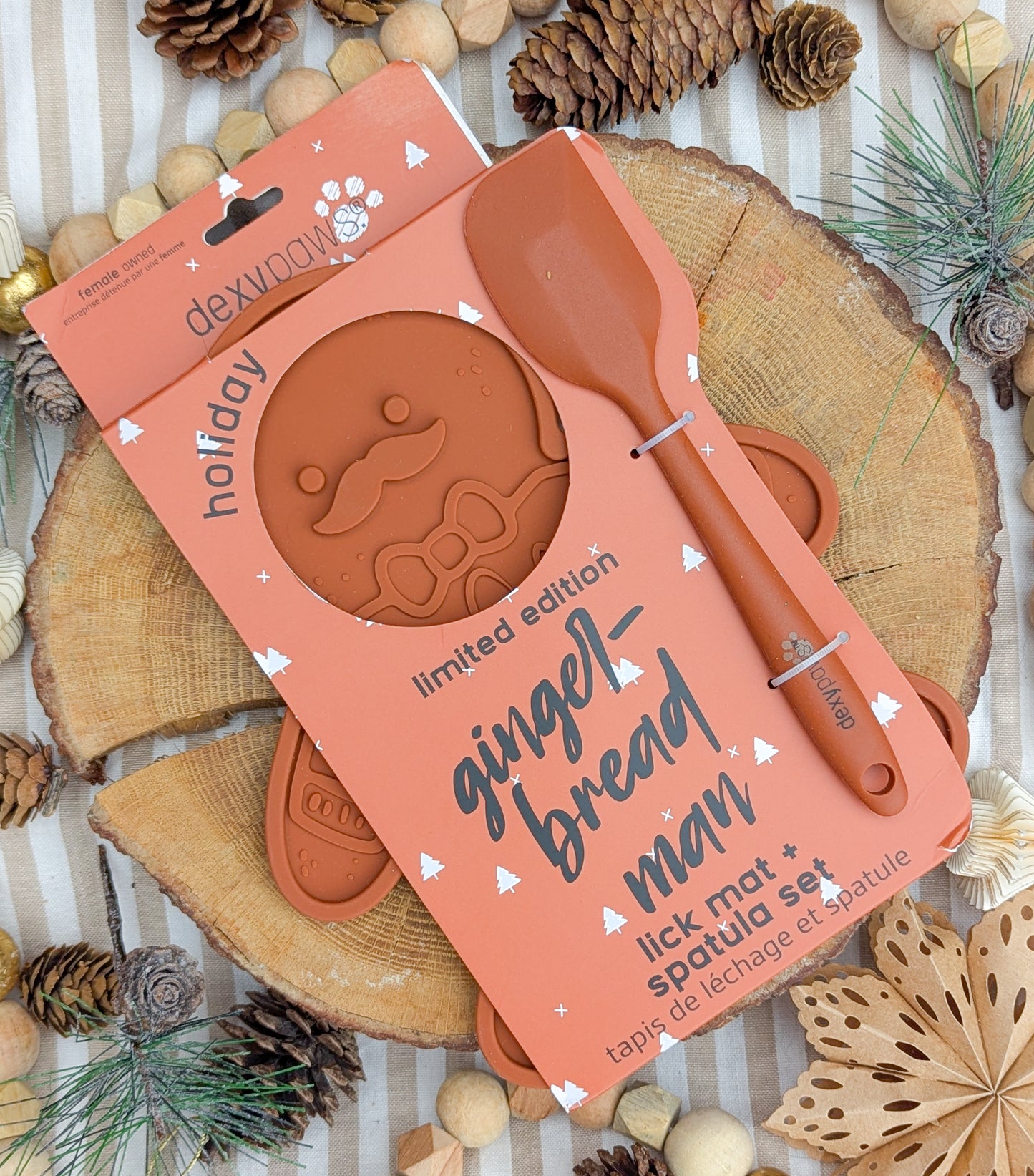 Dexy Paws | Gingerbread Lick Mat With Spatula