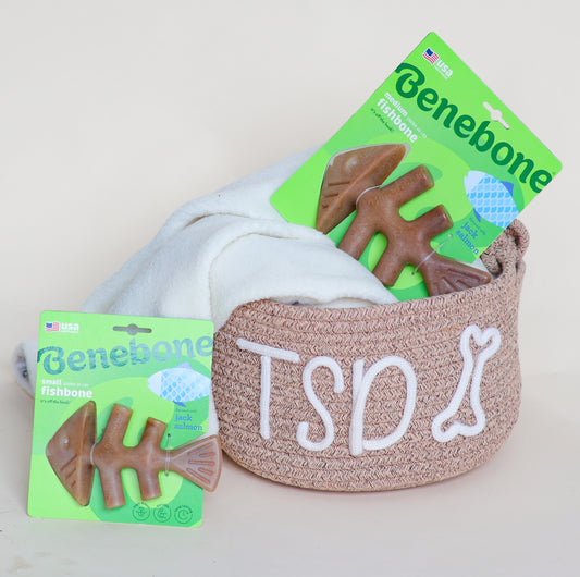 Benebone | Fishbone Chew Toy