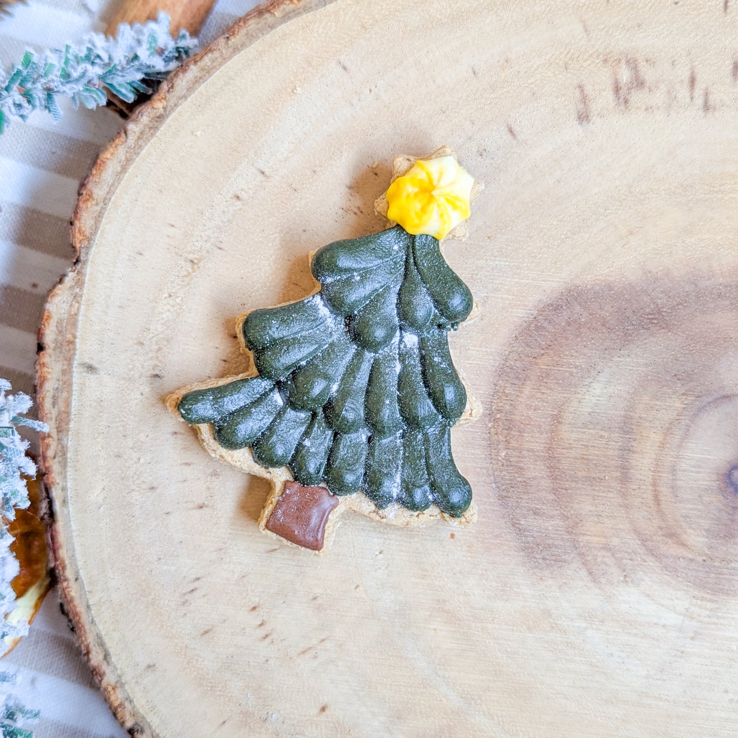 Nugget's Nibbles Biscuits | Christmas Collection