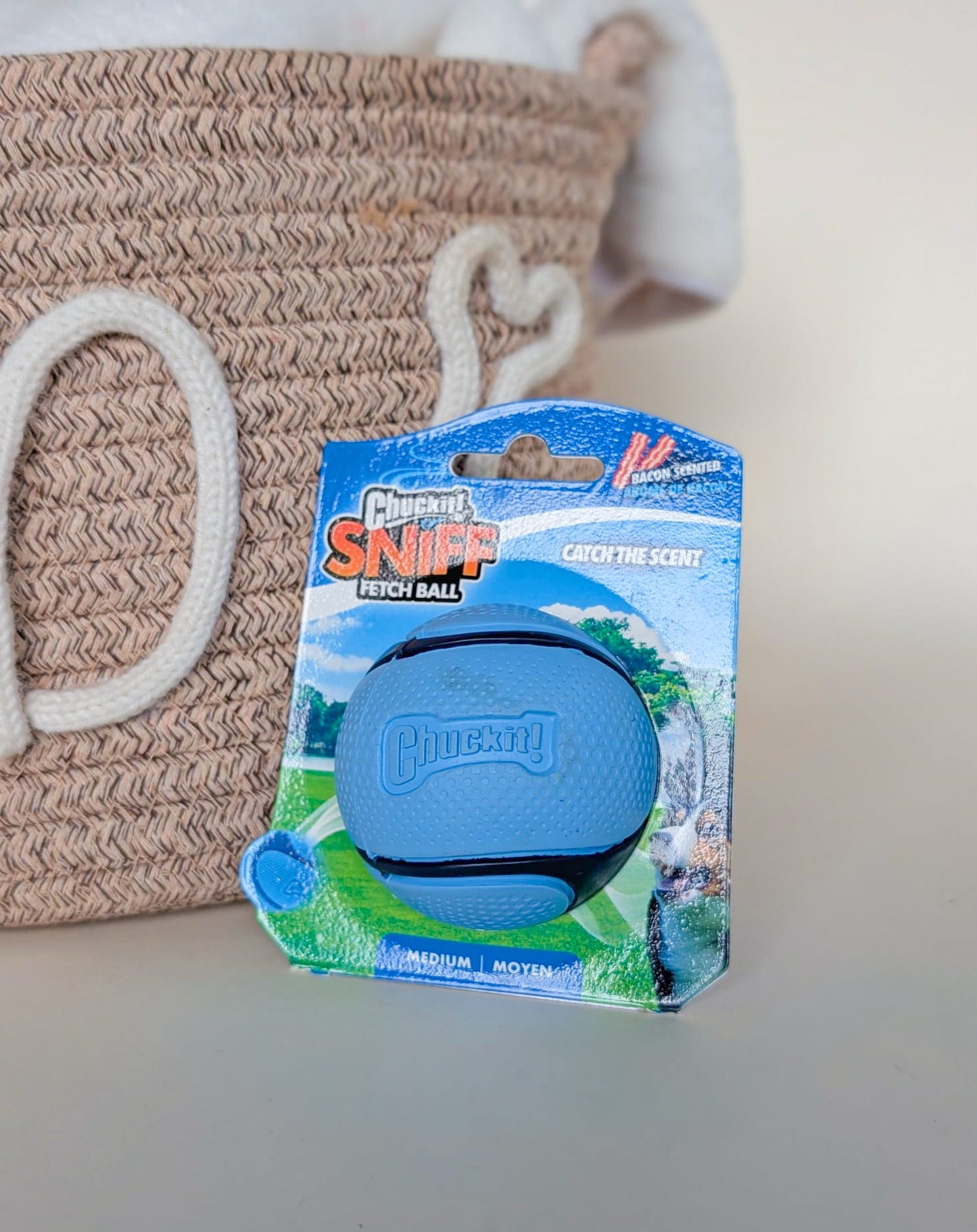 Chuckit!® | Sniff Fetch Balls