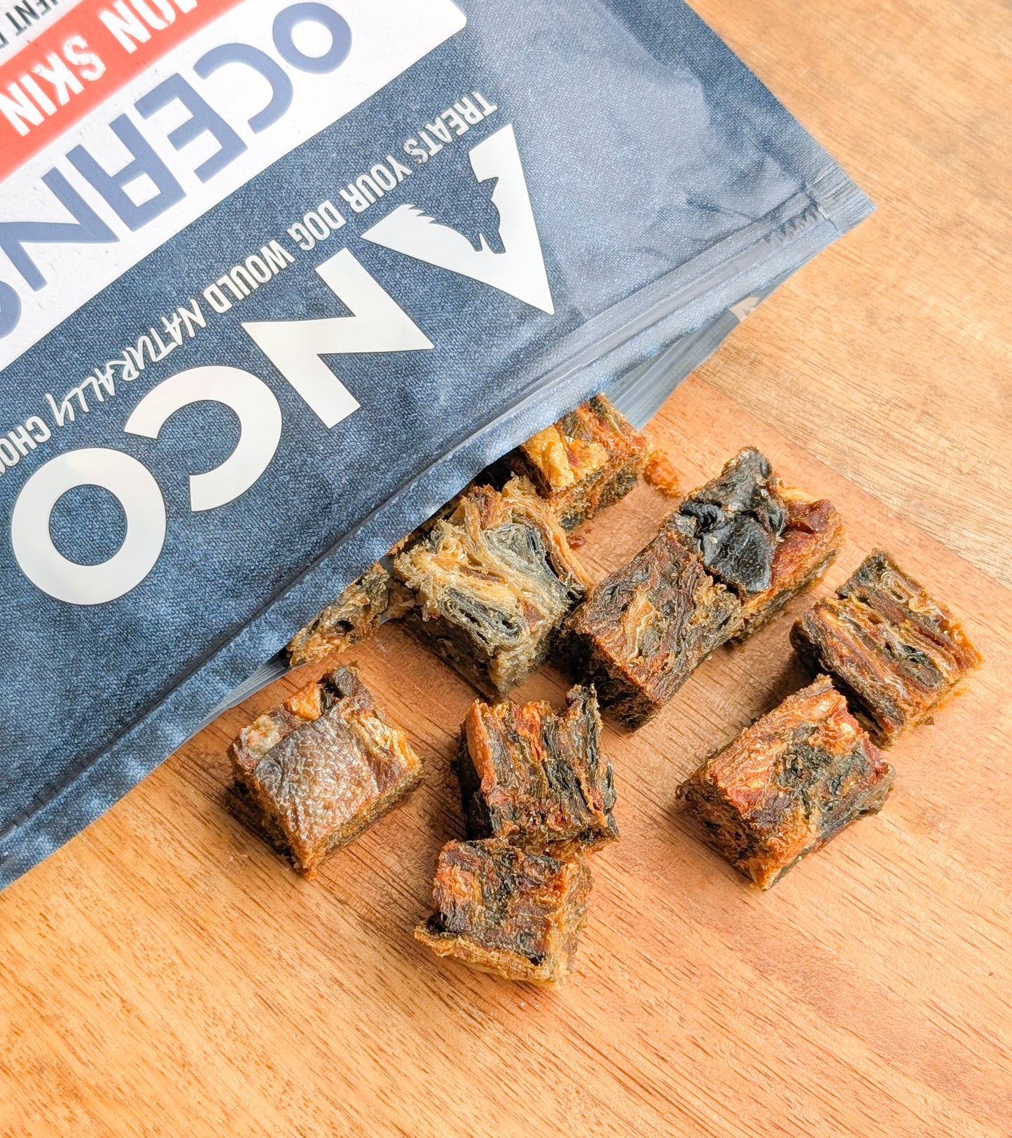 Anco Oceans Salmon Skin Cubes
