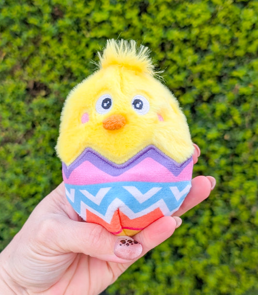 Spring Farm | Easter Hatchling