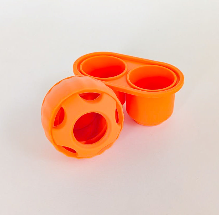 Interactive Freezable Treat Dispensing Toy With Mould