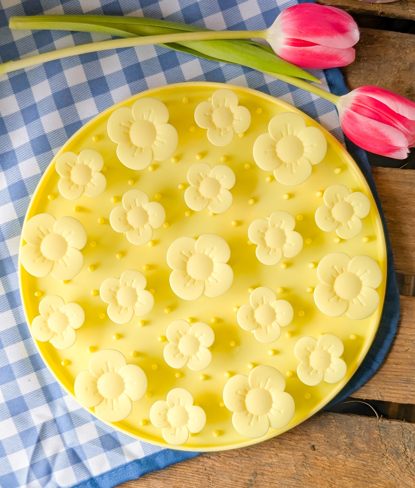 Daisy Chain Silicone Snuffle Snack Pad