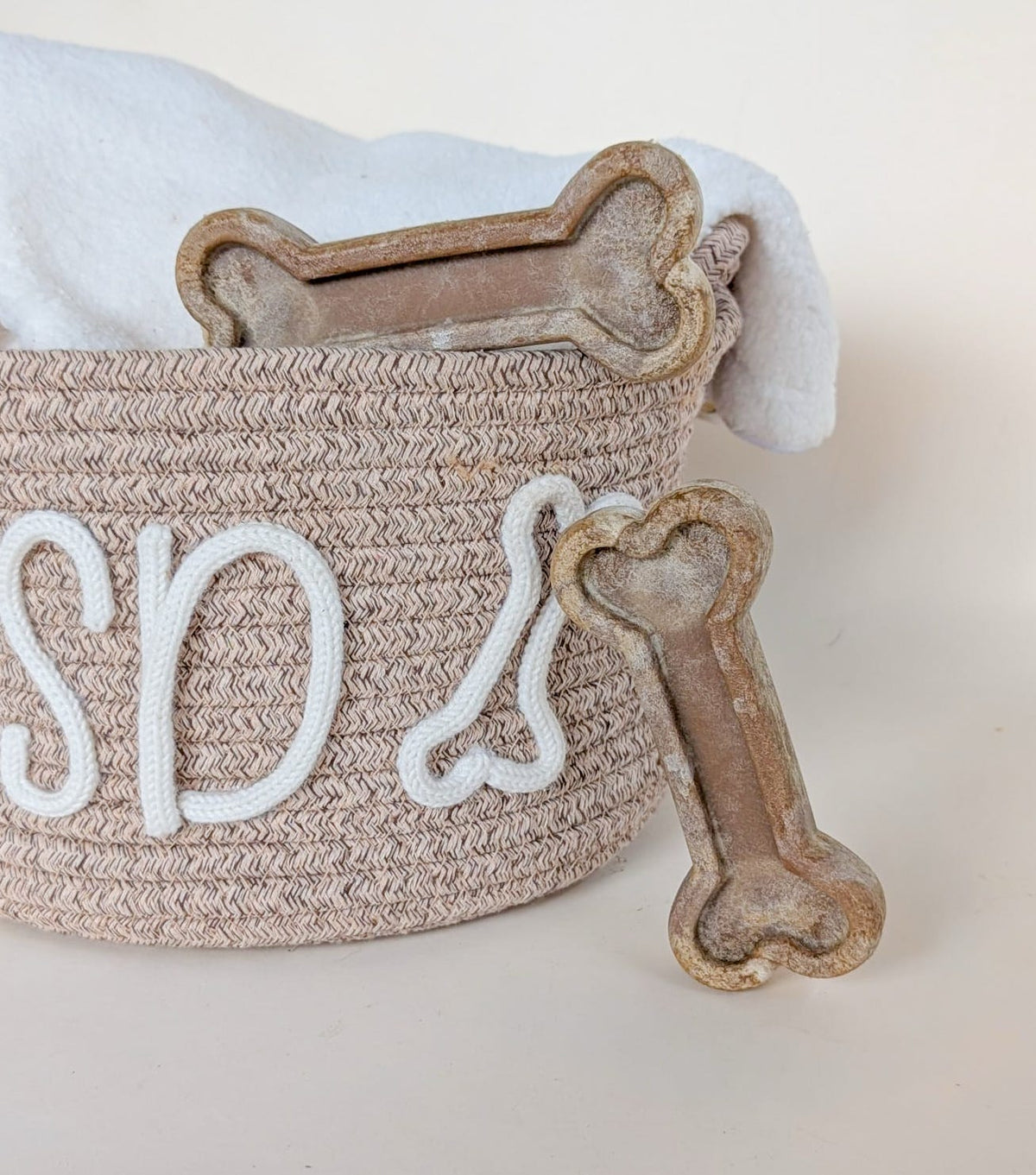 Kelpi Bone Chew Toy | 15% Off Tasty Tuesday (Lauren's Choice)