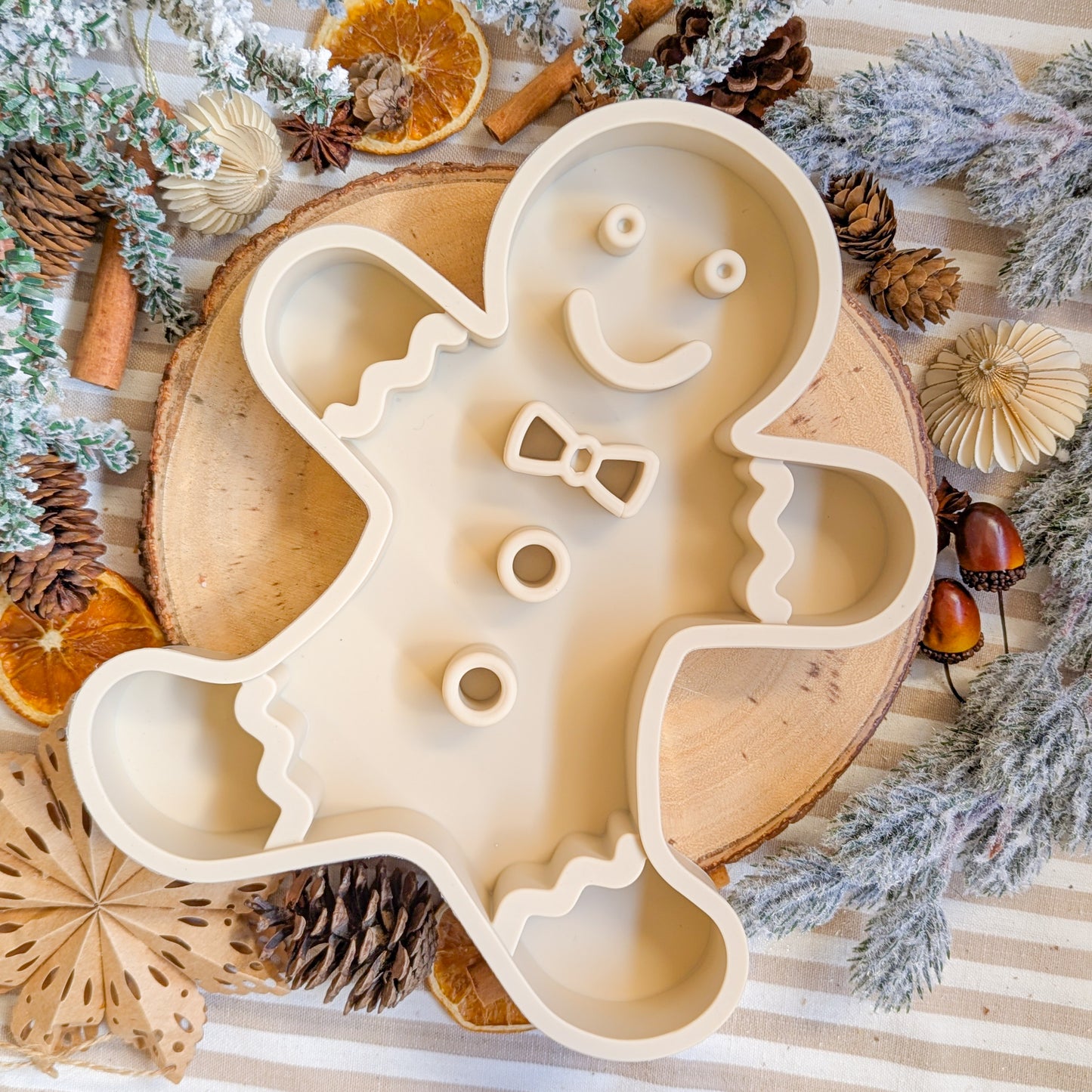 Gingy Gingerbread | Enrichment Slow Feeder &  Lick Mat