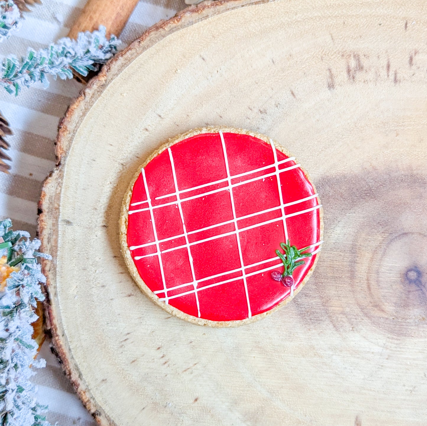 Nugget's Nibbles Biscuits | Christmas Collection