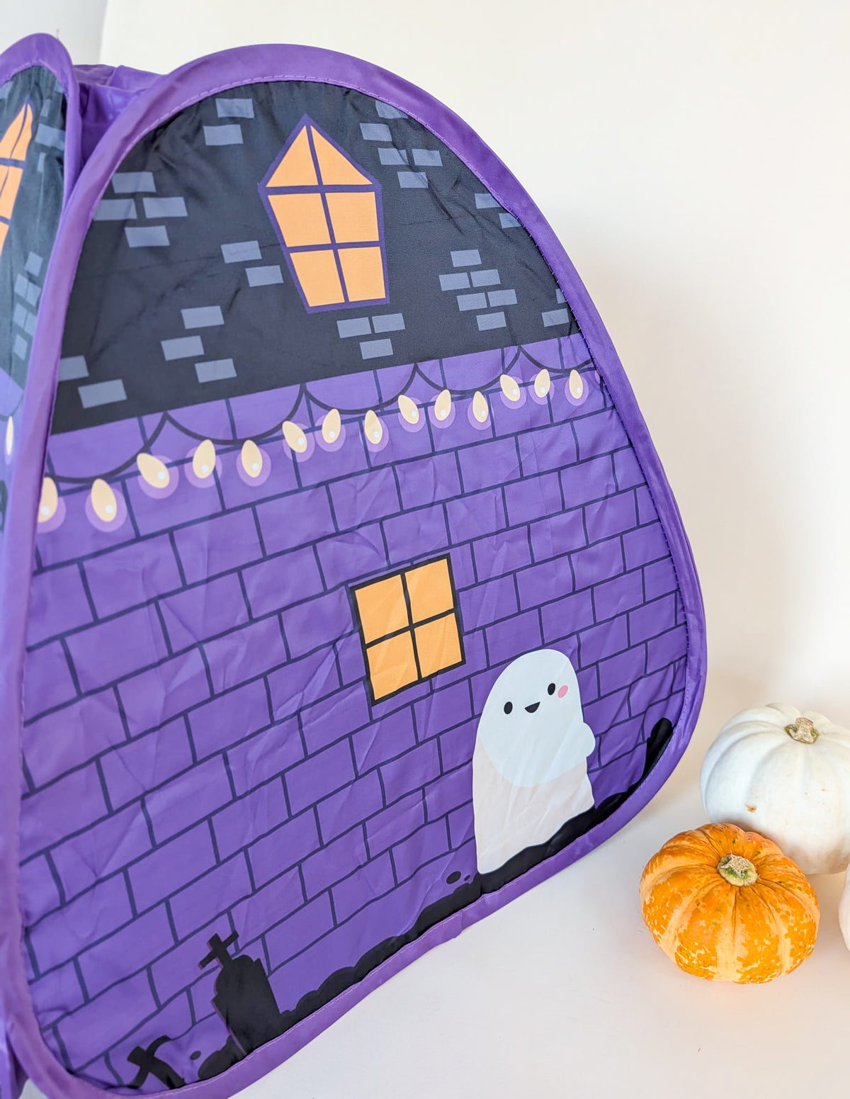 Great&Small Creepy Cuties Haunted Mansion Pet Tent