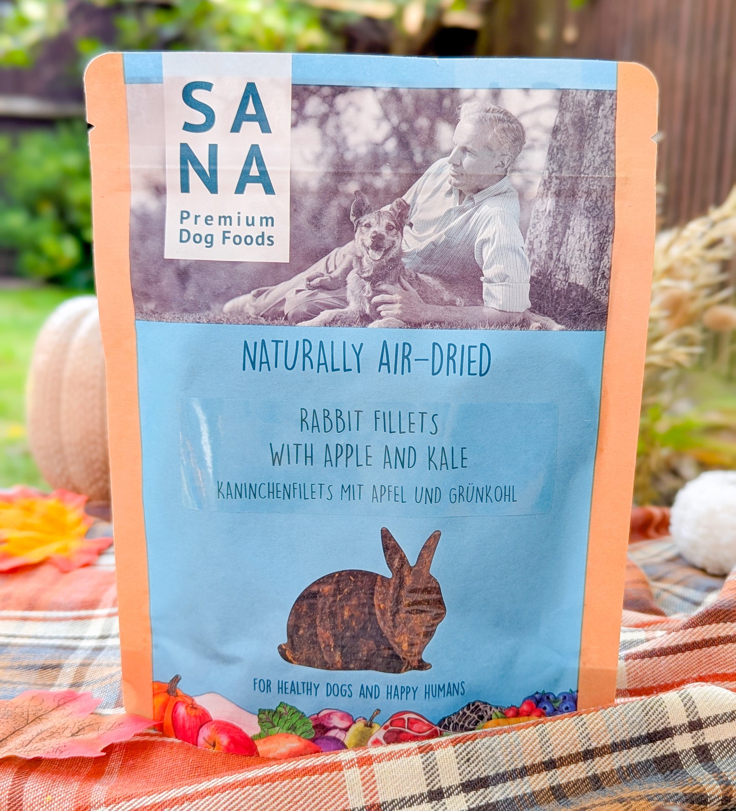 SANADOG | Rabbit Fillets with Apple and Kale