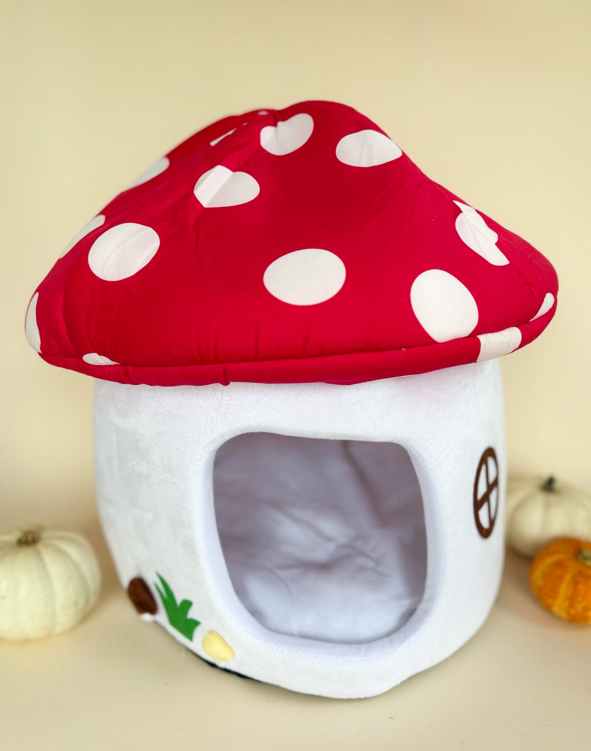 “Toadstool Cottage” Cosy Pet Hideaway *Dog Not Included